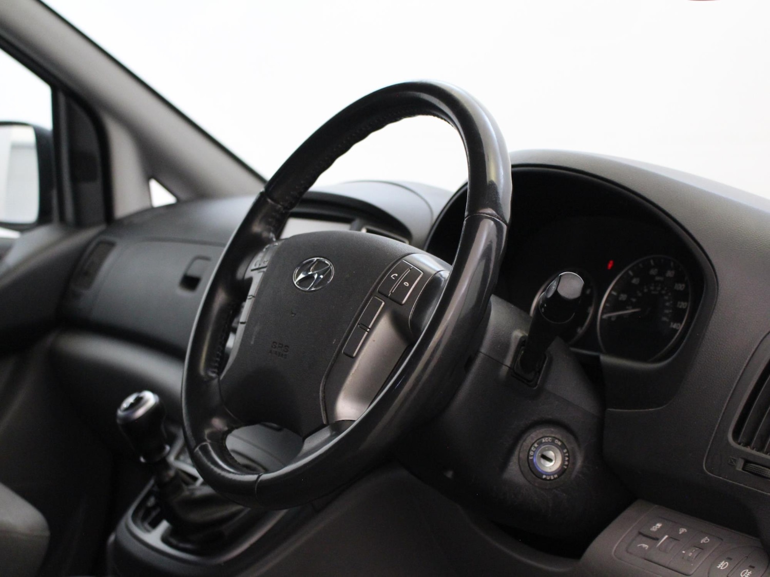 Used Hyundai i800 2019 for sale - 77011517: Photo 14