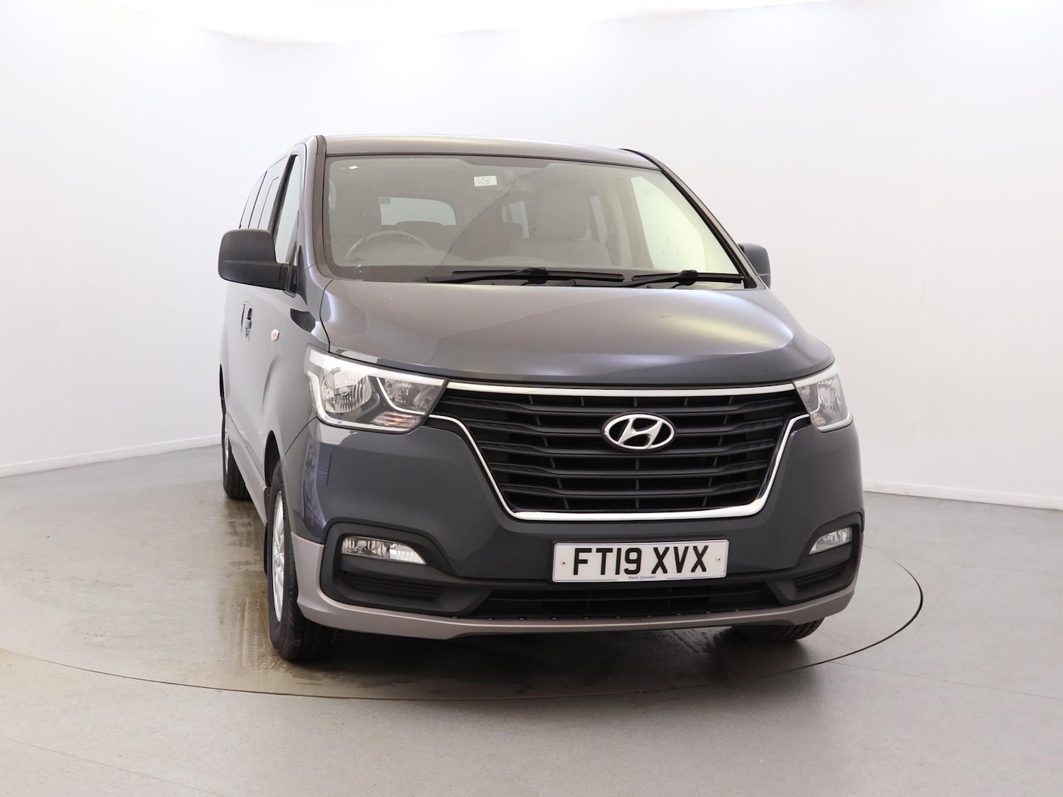 Used Hyundai i800 2019 for sale - 77011517: Photo 2