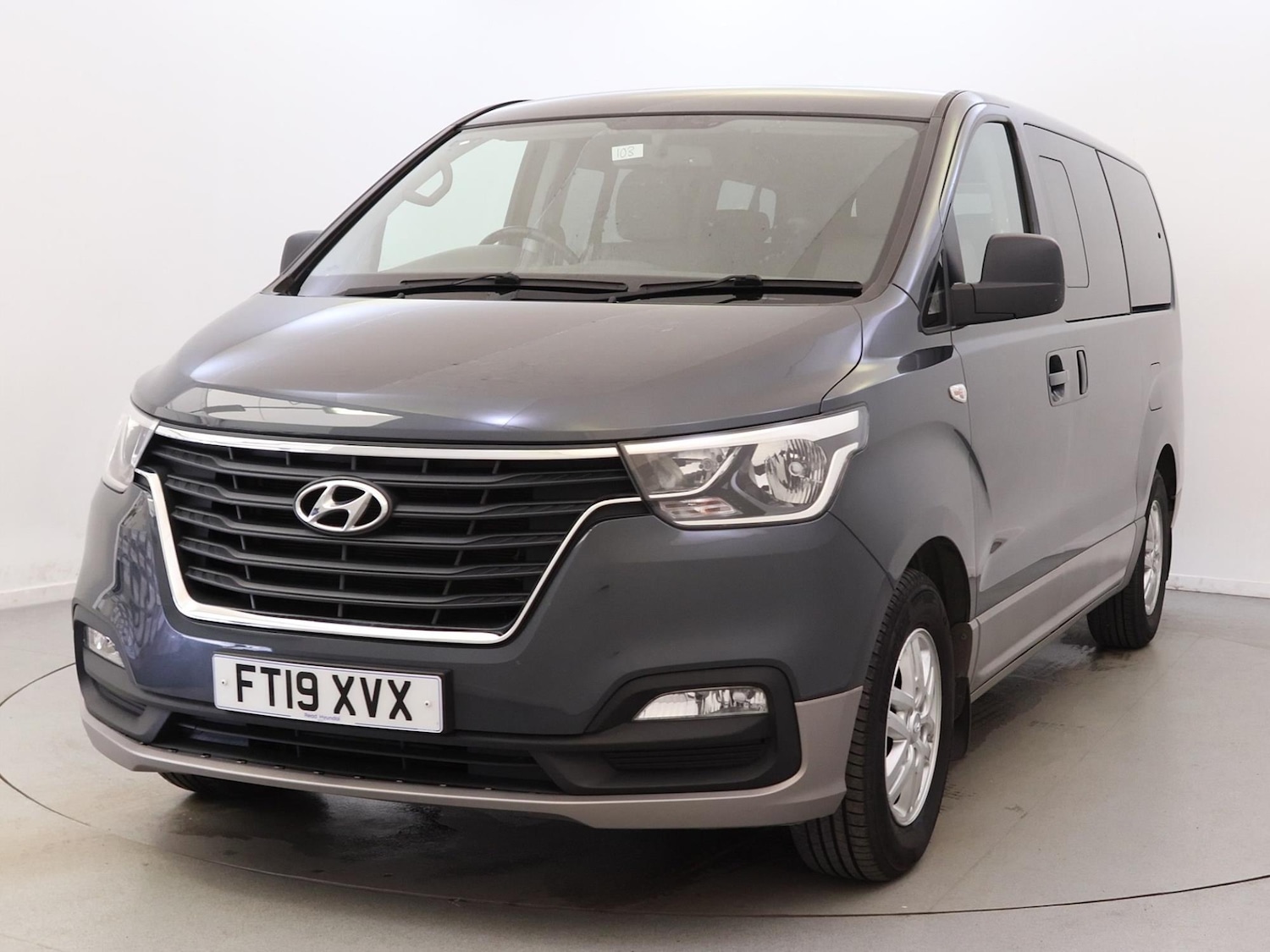 Used Hyundai i800 2019 for sale - 77011517: Photo 3