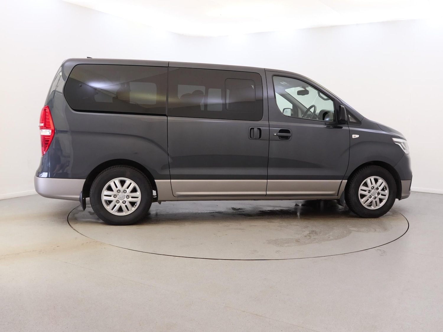 Used Hyundai i800 2019 for sale - 77011517: Photo 7