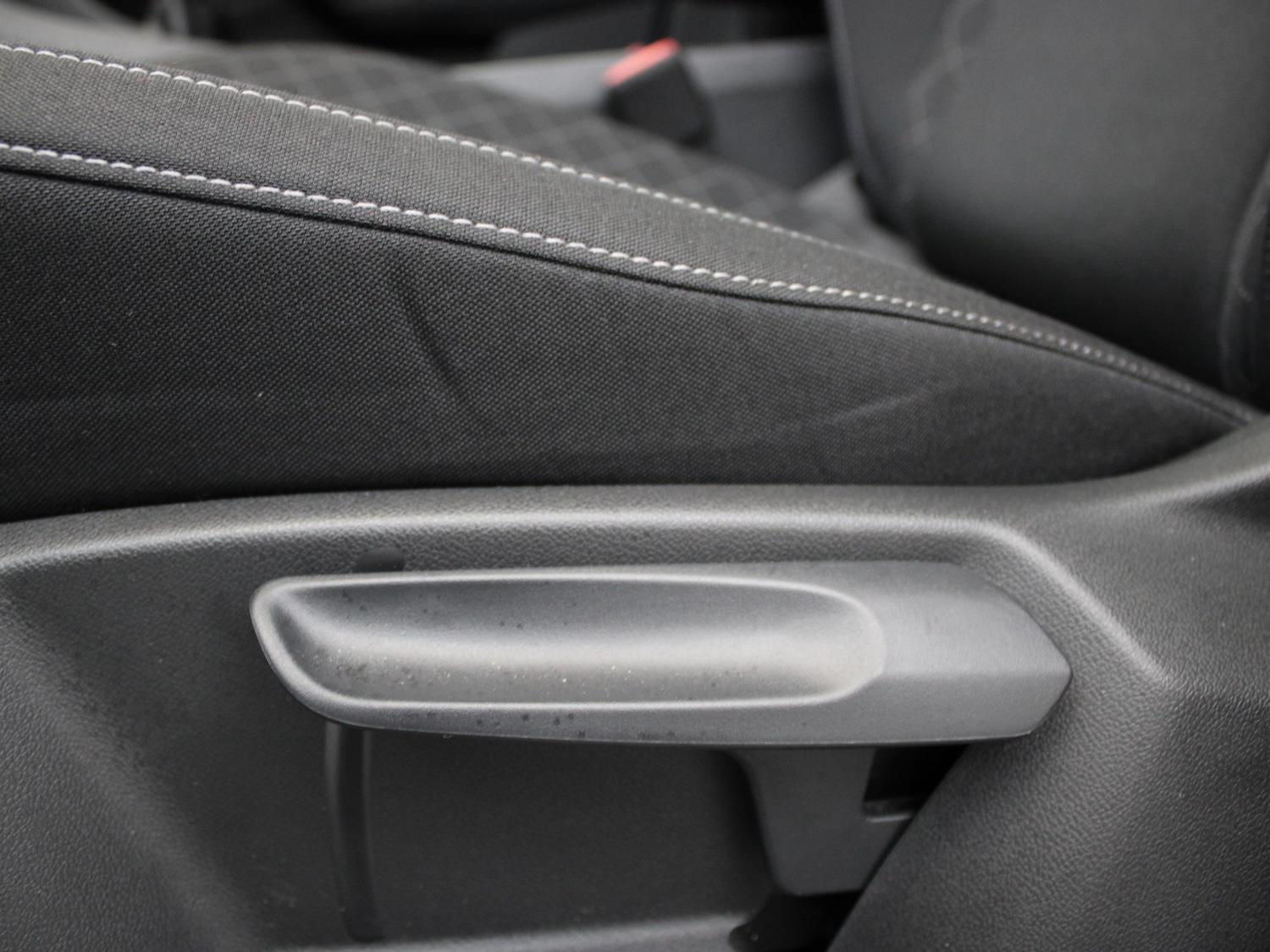 Used Skoda Karoq 2021 for sale - 77601691: Photo 12