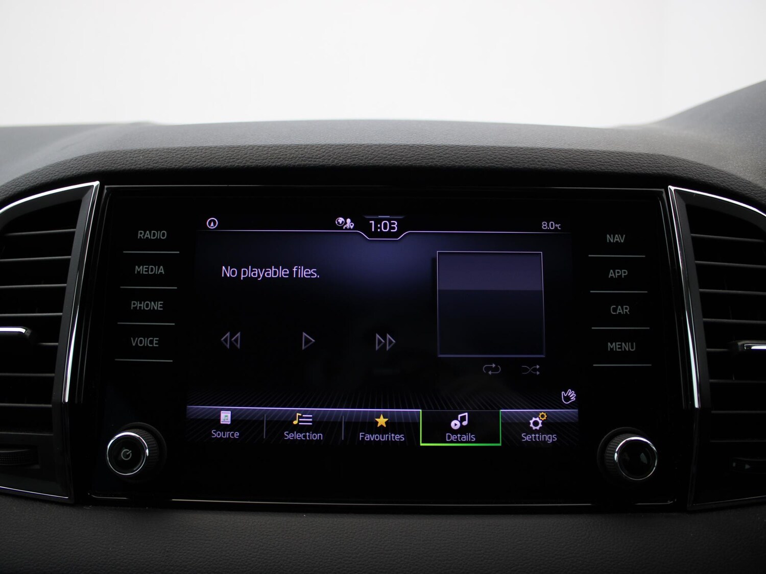 Used Skoda Karoq 2021 for sale - 77601691: Photo 28