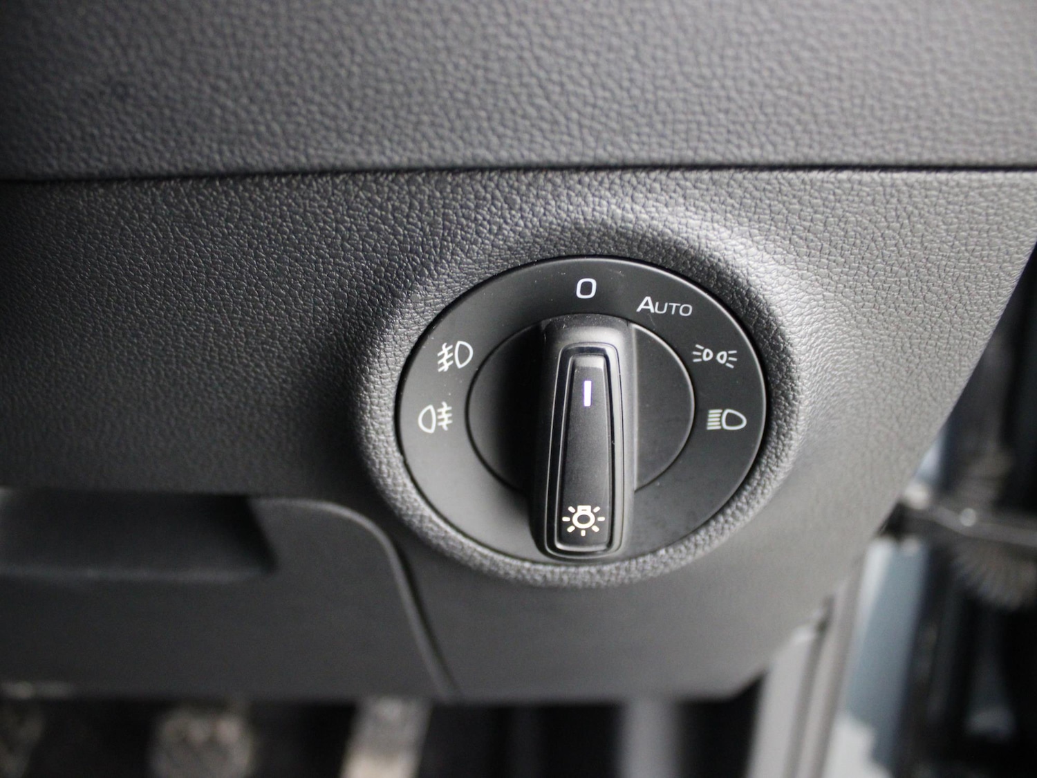 Used Skoda Karoq 2021 for sale - 77601691: Photo 41