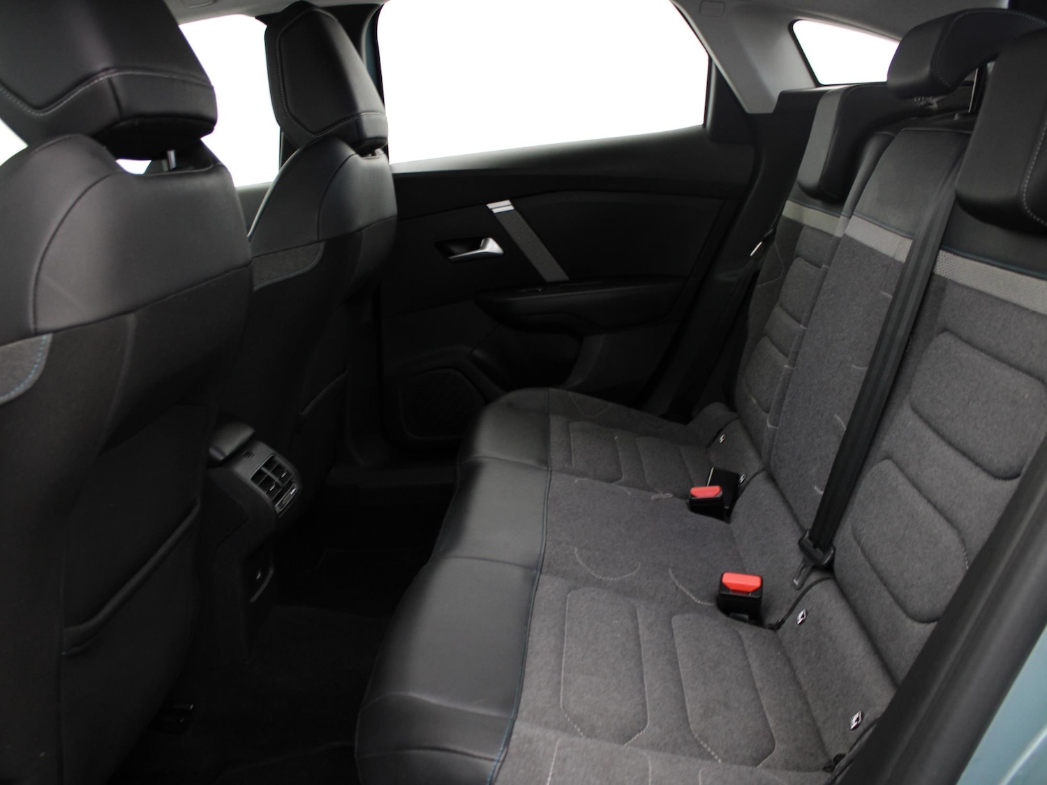 Used Citroen C4 2022 for sale - 77348287: Photo 11