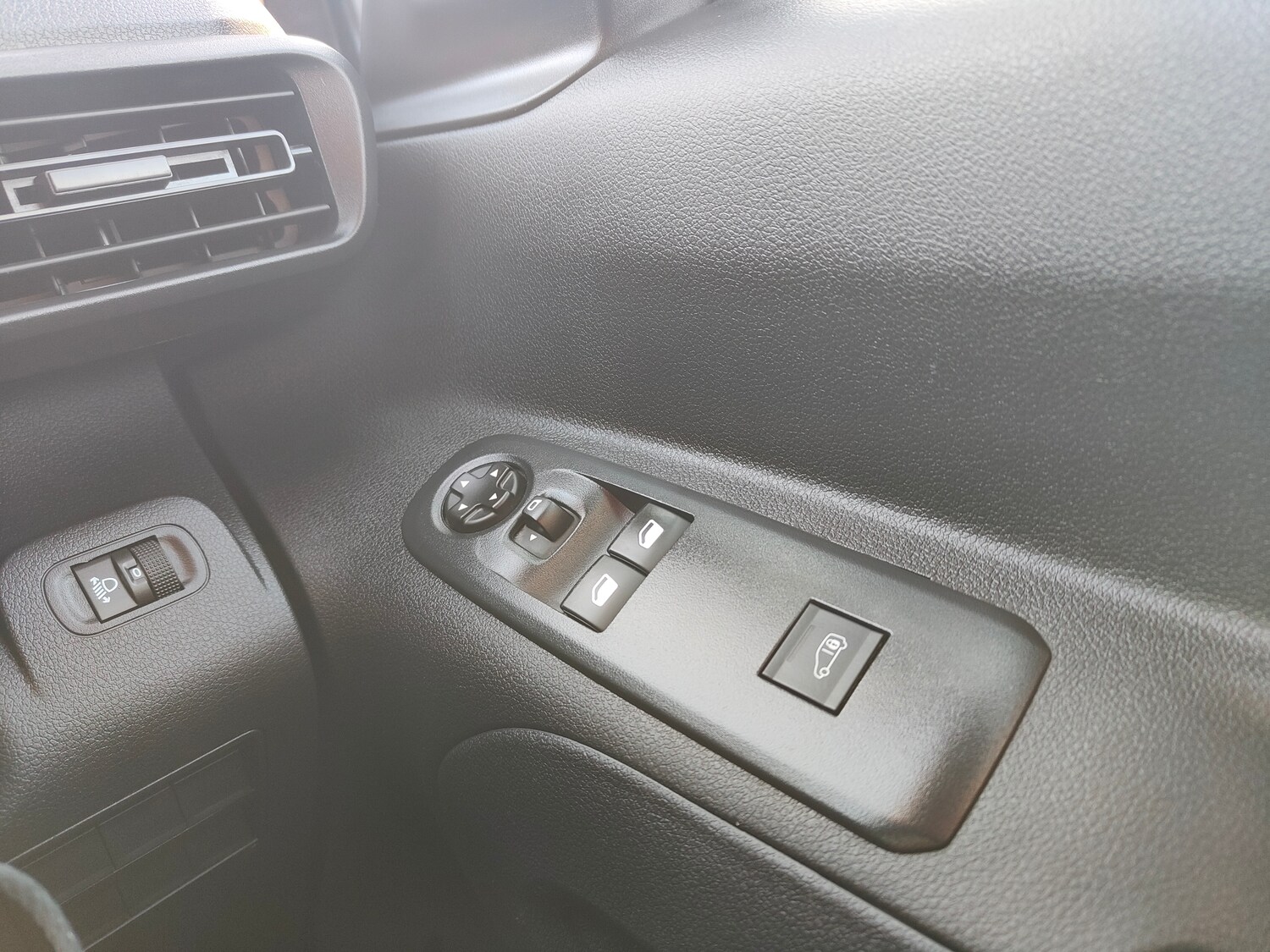 Used Citroen Berlingo 2023 for sale - 77480730: Photo 15