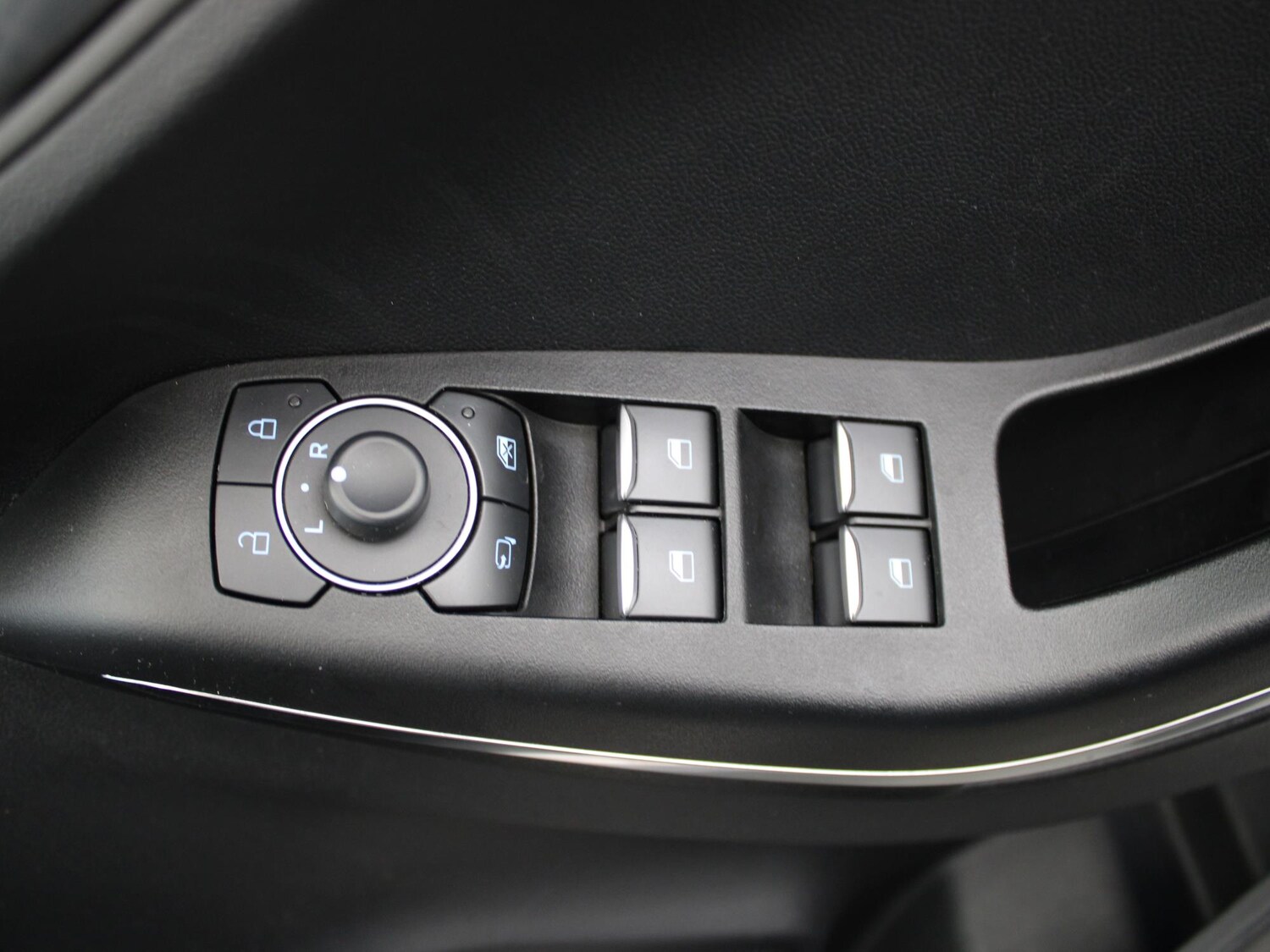 Used Ford Puma 2023 for sale - 76390826: Photo 37