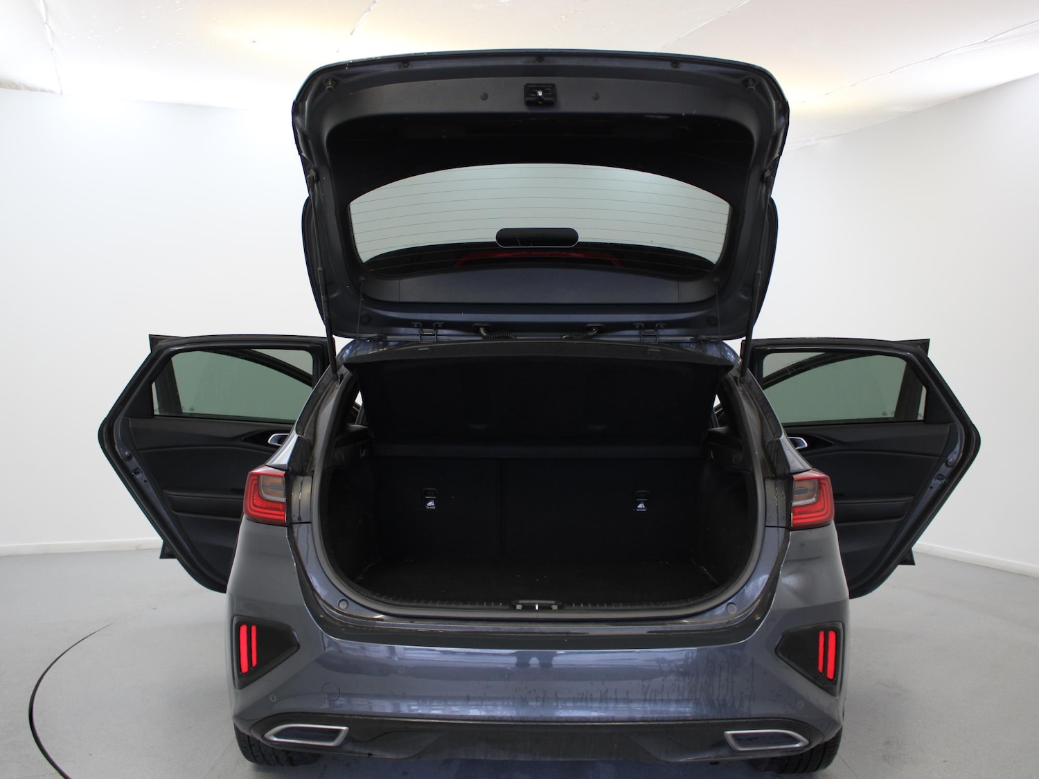 Used Kia Ceed 2019 for sale - 76353234: Photo 29