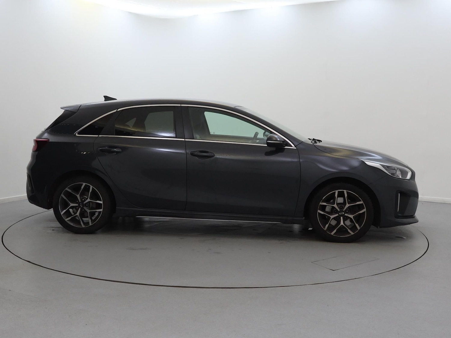 Used Kia Ceed 2019 for sale - 76353234: Photo 8