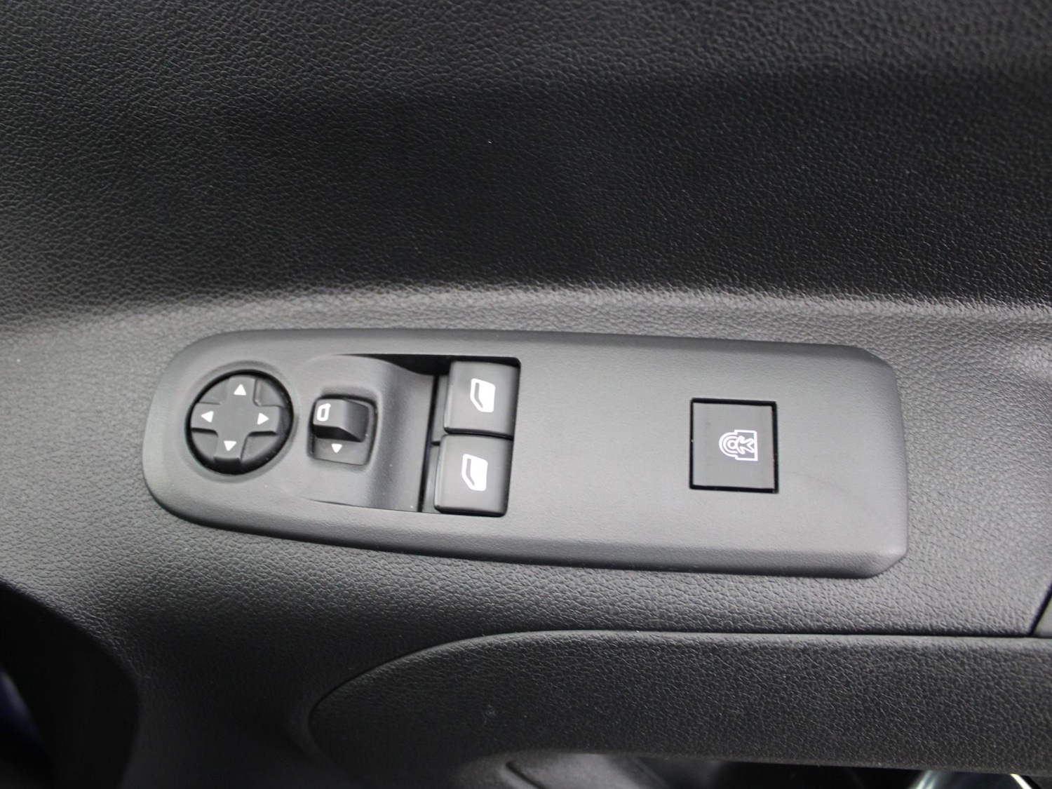 Used Vauxhall Combo Life 2020 for sale - 77635126: Photo 35