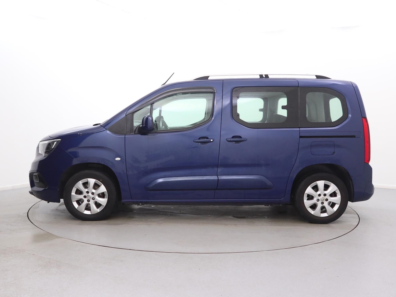 Used Vauxhall Combo Life 2020 for sale - 77635126: Photo 4