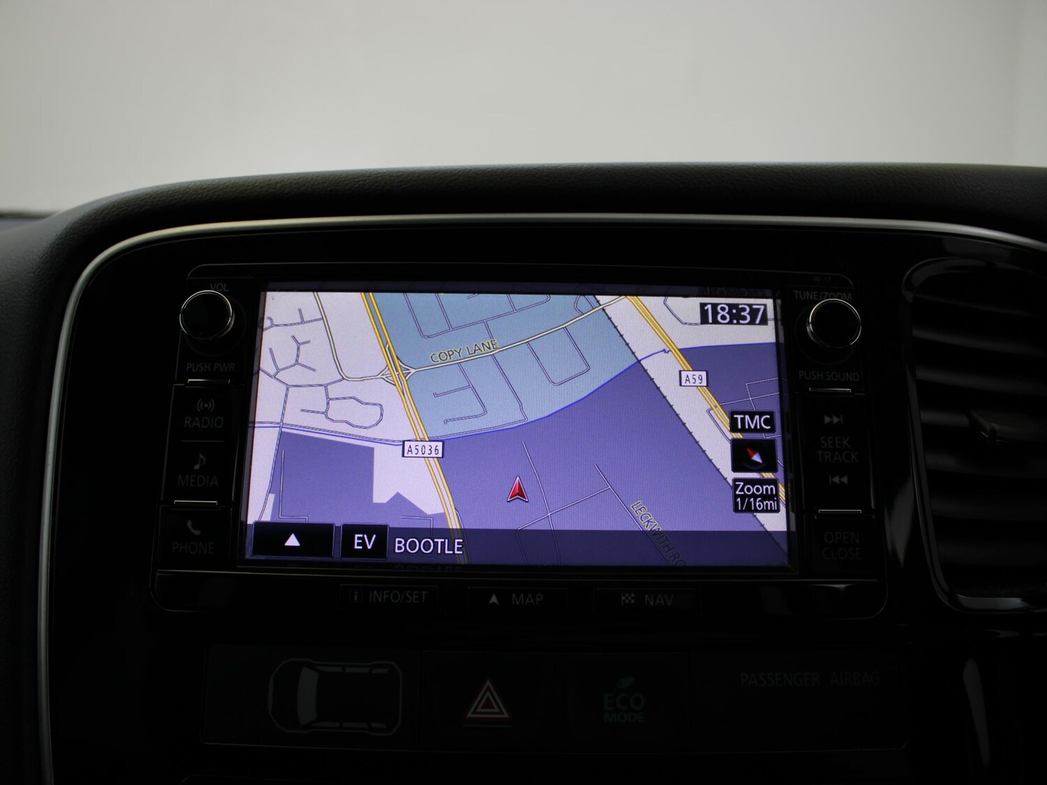 Used Mitsubishi Outlander 2017 for sale - 78177692: Photo 24