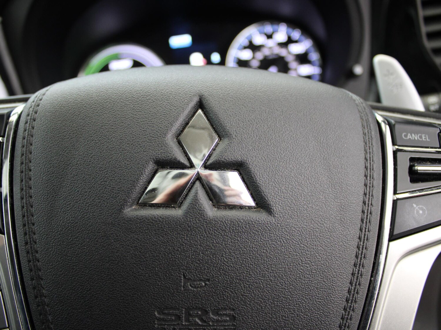 Used Mitsubishi Outlander 2017 for sale - 78177692: Photo 32