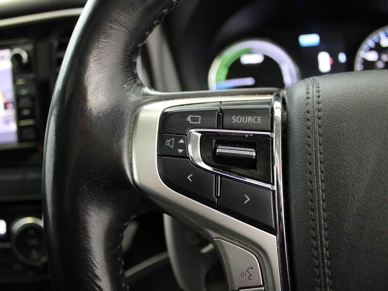 Used Mitsubishi Outlander 2017 for sale - 78177692: Photo 33