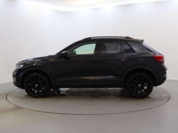 Used Volkswagen T-Roc 2021 for sale - 74164064: Photo