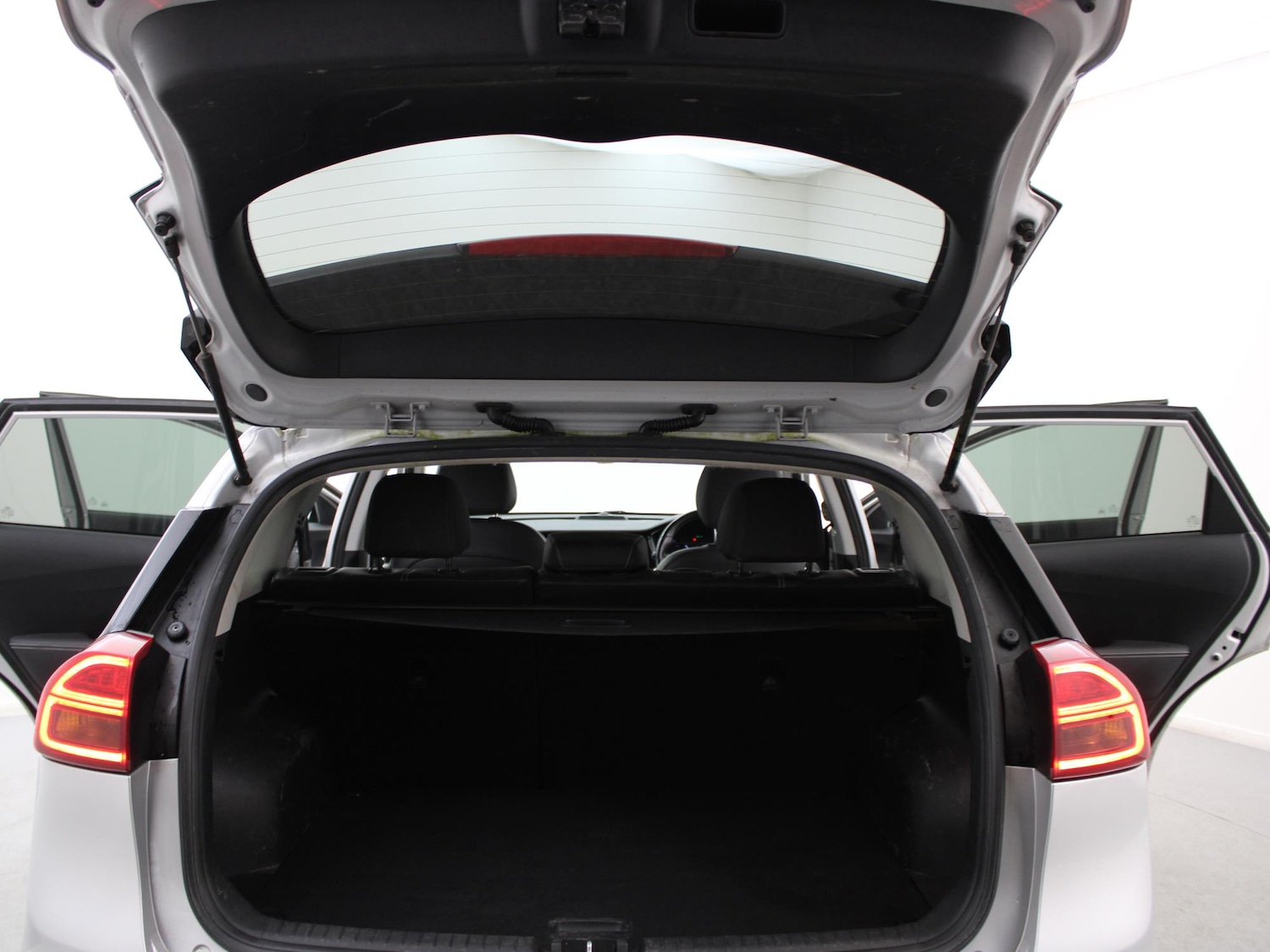 Used Kia Niro 2021 for sale - 77615798: Photo 41