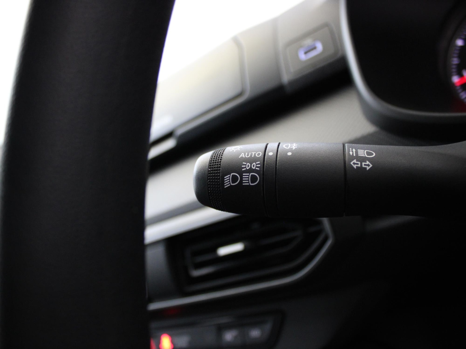 Used Dacia Sandero 2023 for sale - 76564833: Photo 21