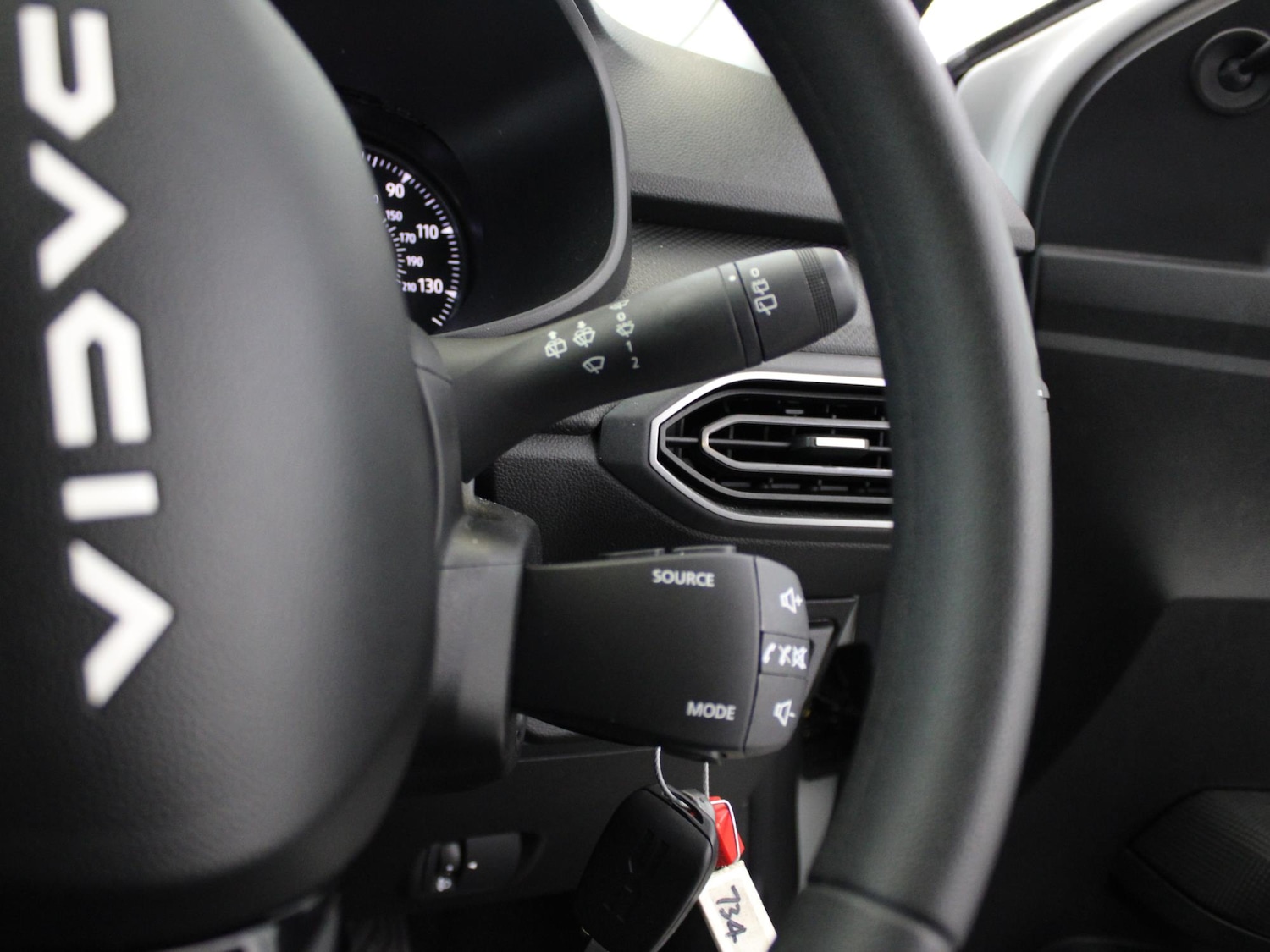 Used Dacia Sandero 2023 for sale - 76564833: Photo 24