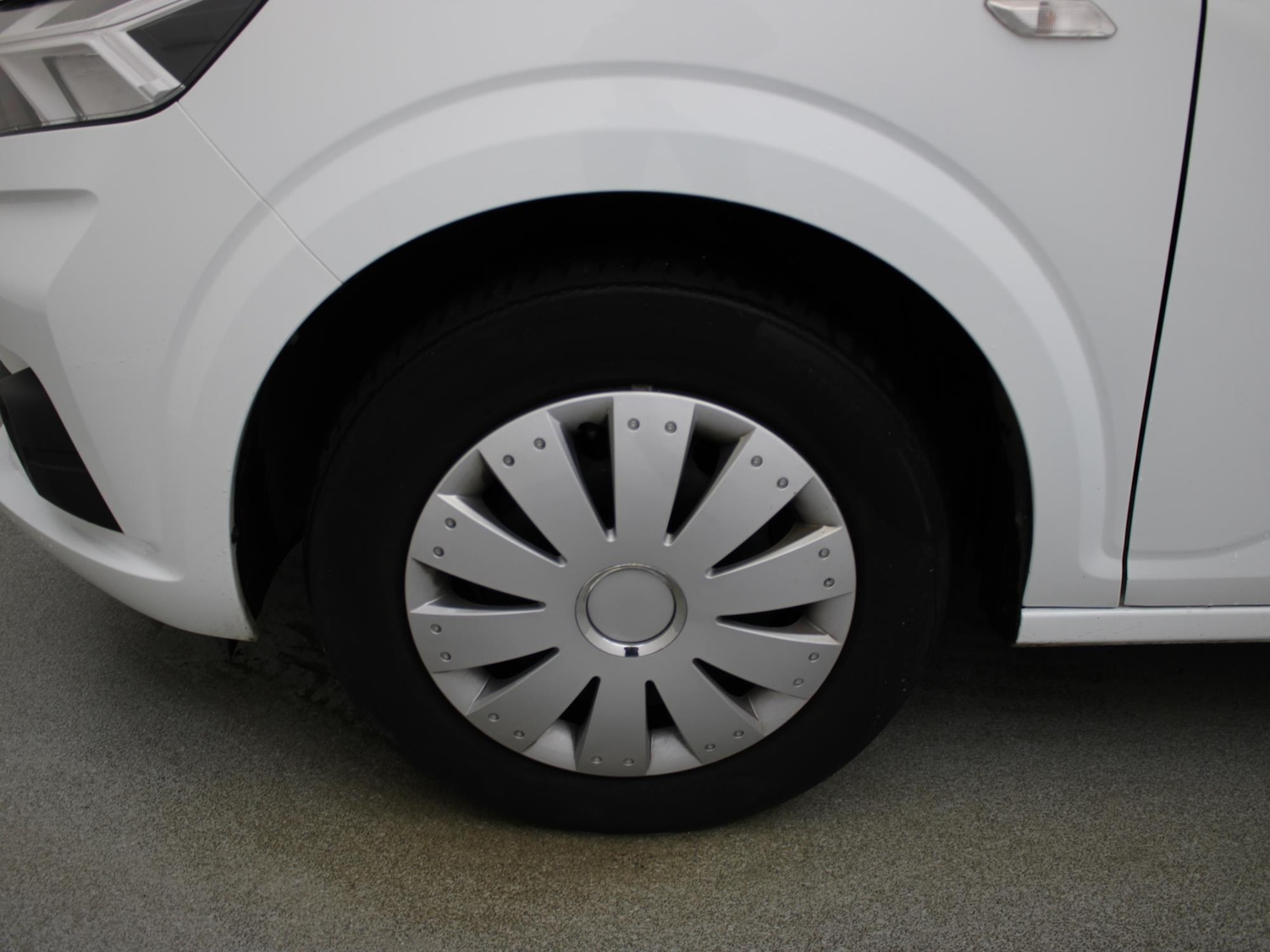 Used Dacia Sandero 2023 for sale - 76564833: Photo 29