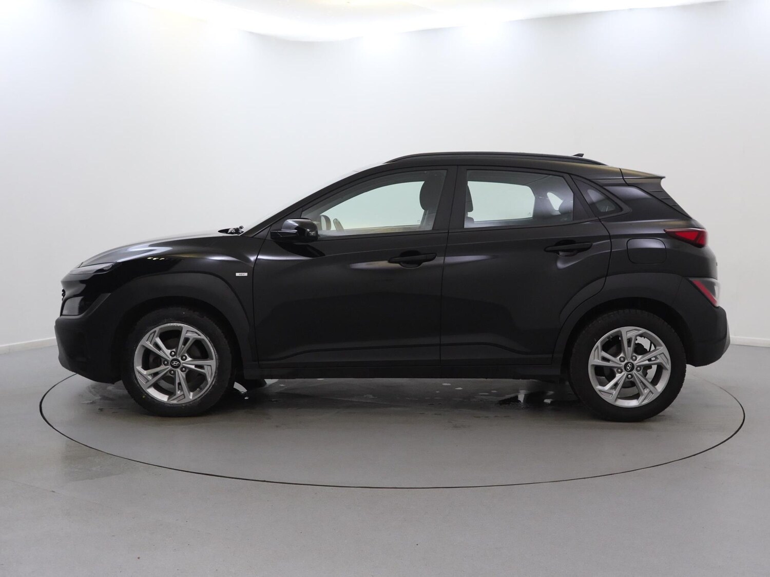 Used Hyundai KONA 2021 for sale - 77973446: Photo 4