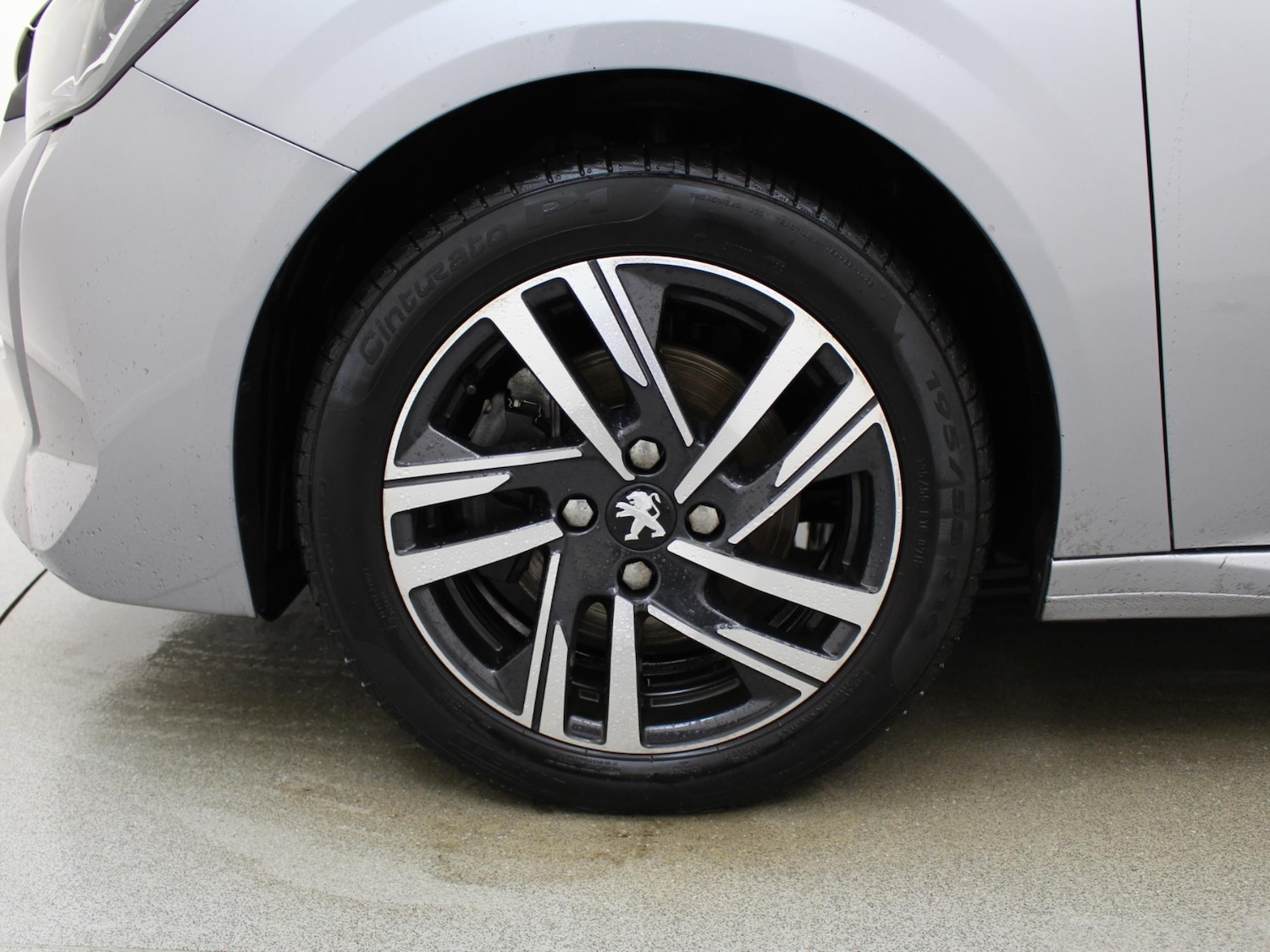 Used Peugeot 208 2021 for sale - 77158949: Photo 33