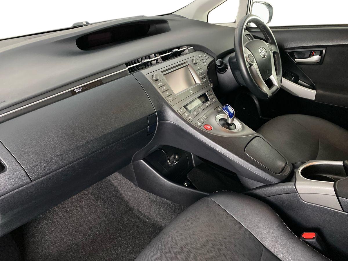 Used Toyota Prius 2015 for sale - 76353257: Photo 14