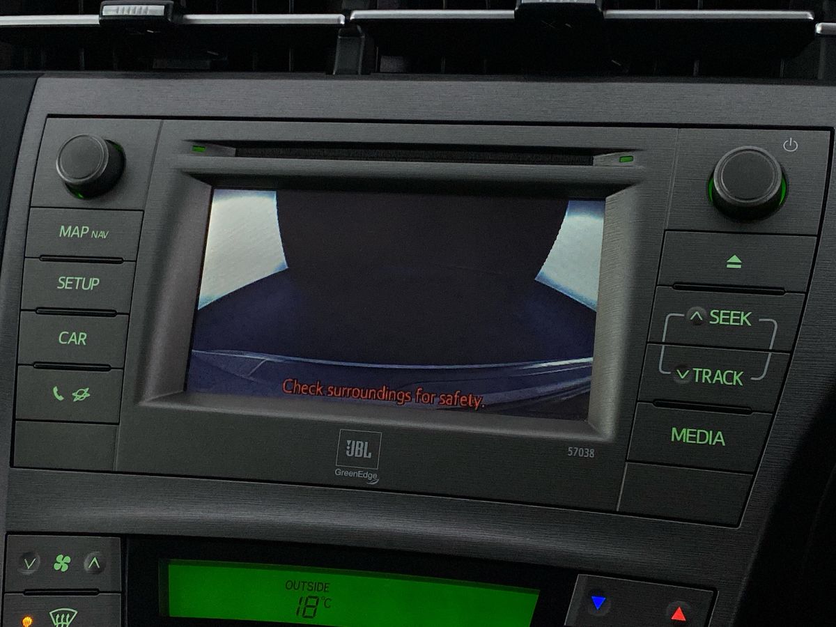 Used Toyota Prius 2015 for sale - 76353257: Photo 16