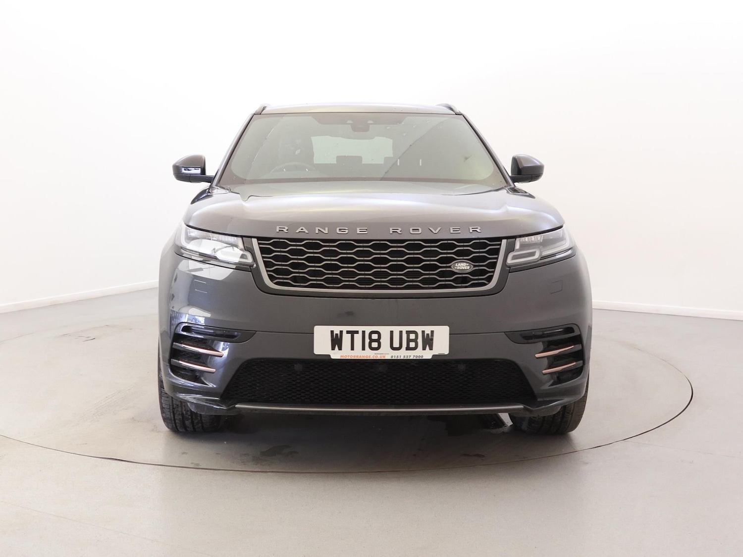 Used Land Rover Range Rover Velar 2018 for sale - 76844615: Photo 2