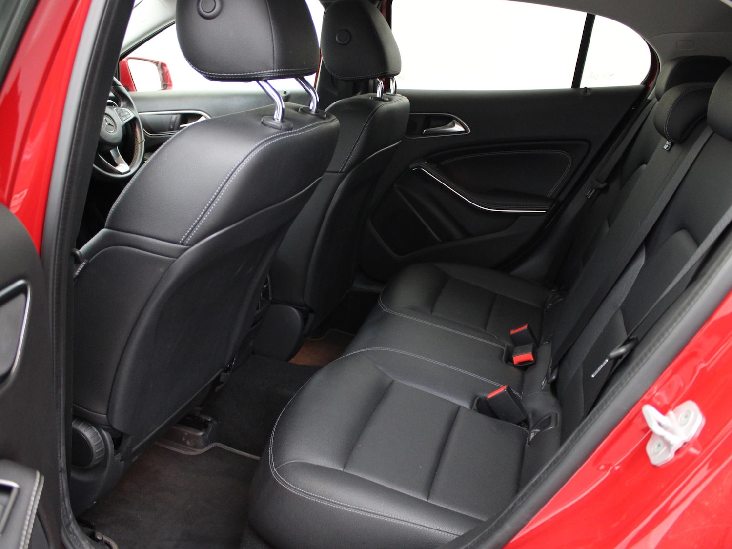 Used Mercedes-Benz GLA 2017 for sale - 76916485: Photo 10