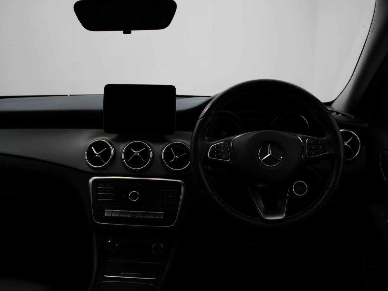 Used Mercedes-Benz GLA 2017 for sale - 76916485: Photo 12