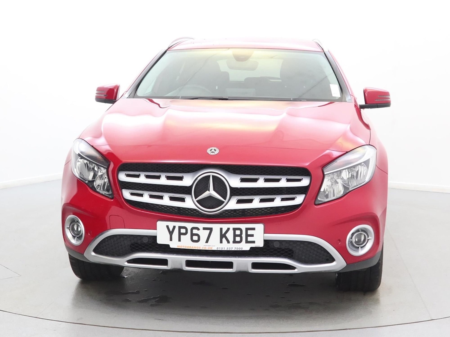 Used Mercedes-Benz GLA 2017 for sale - 76916485: Photo 2