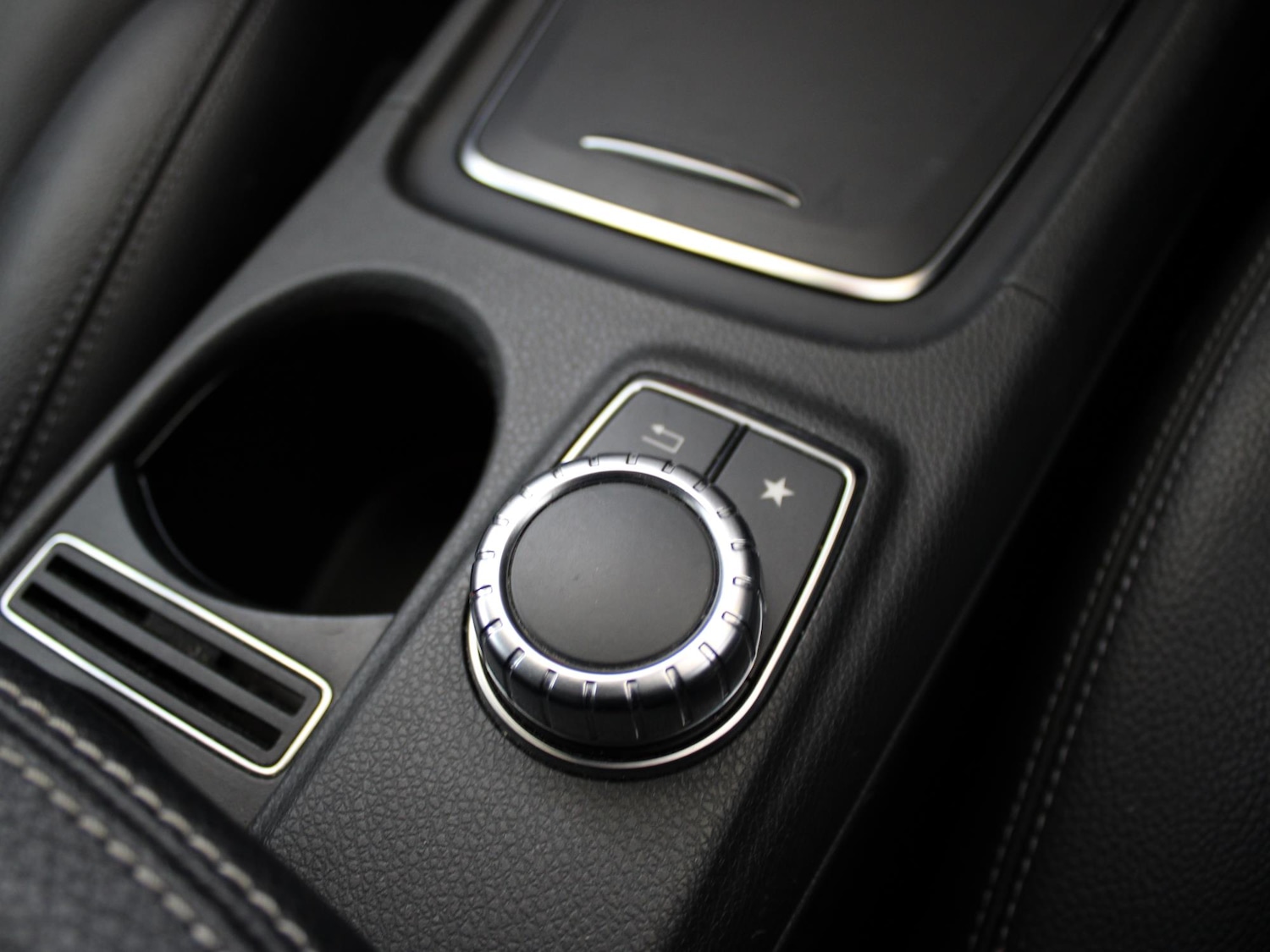 Used Mercedes-Benz GLA 2017 for sale - 76916485: Photo 21