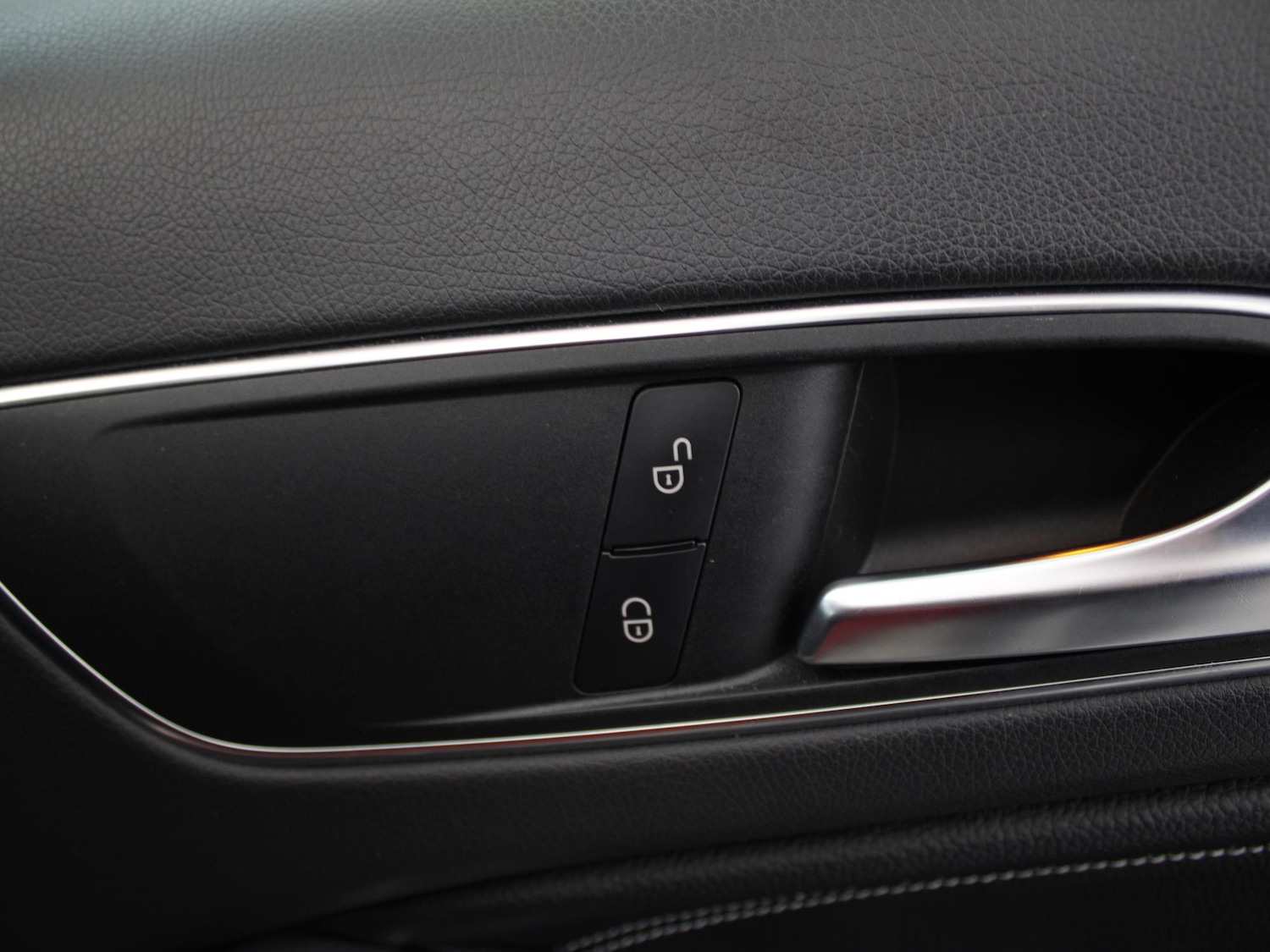 Used Mercedes-Benz GLA 2017 for sale - 76916485: Photo 32