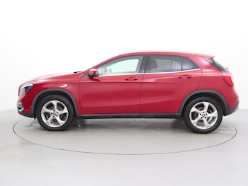 Used Mercedes-Benz GLA 2017 for sale - 76916485: Photo