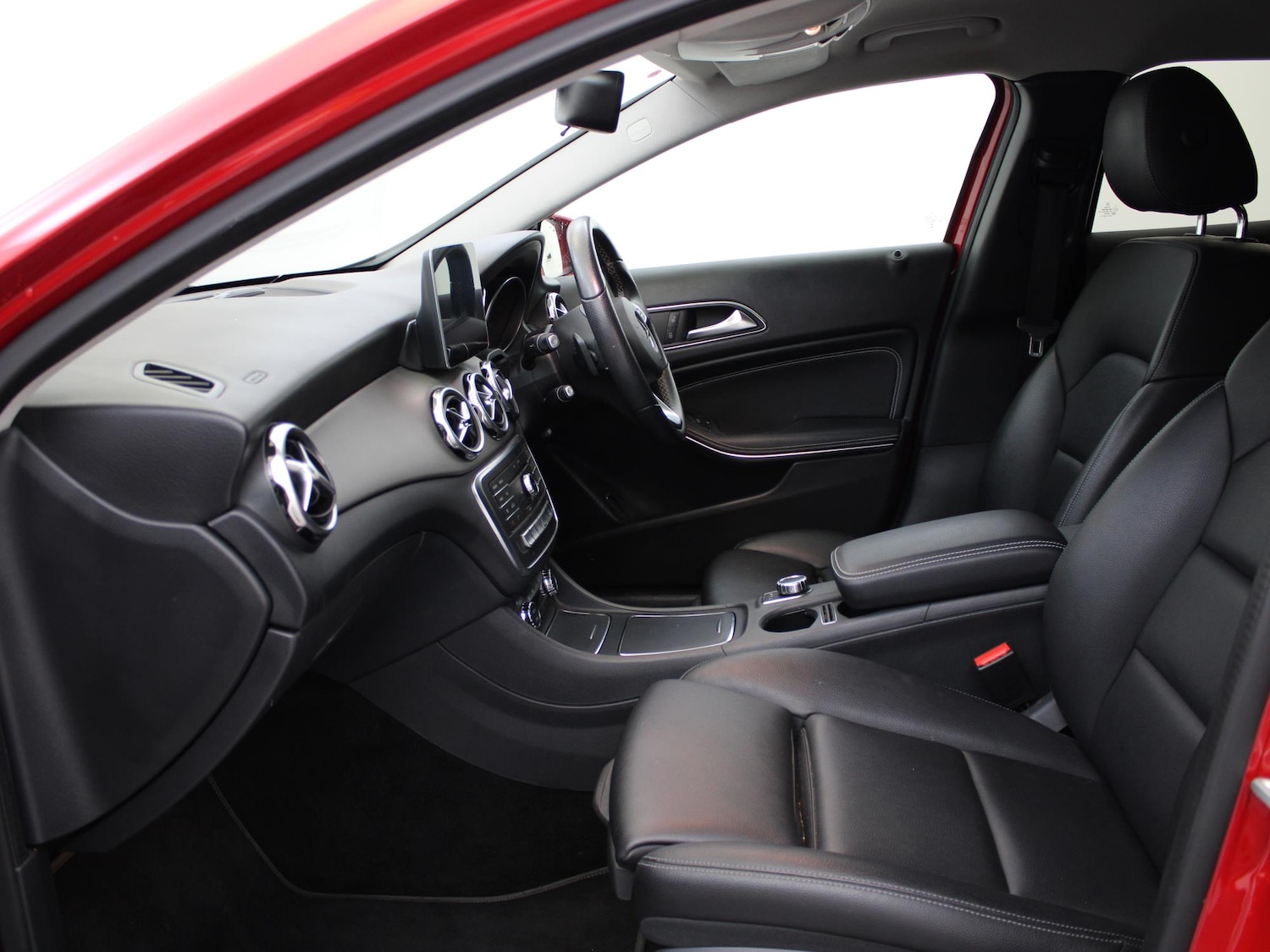 Used Mercedes-Benz GLA 2017 for sale - 76916485: Photo 9