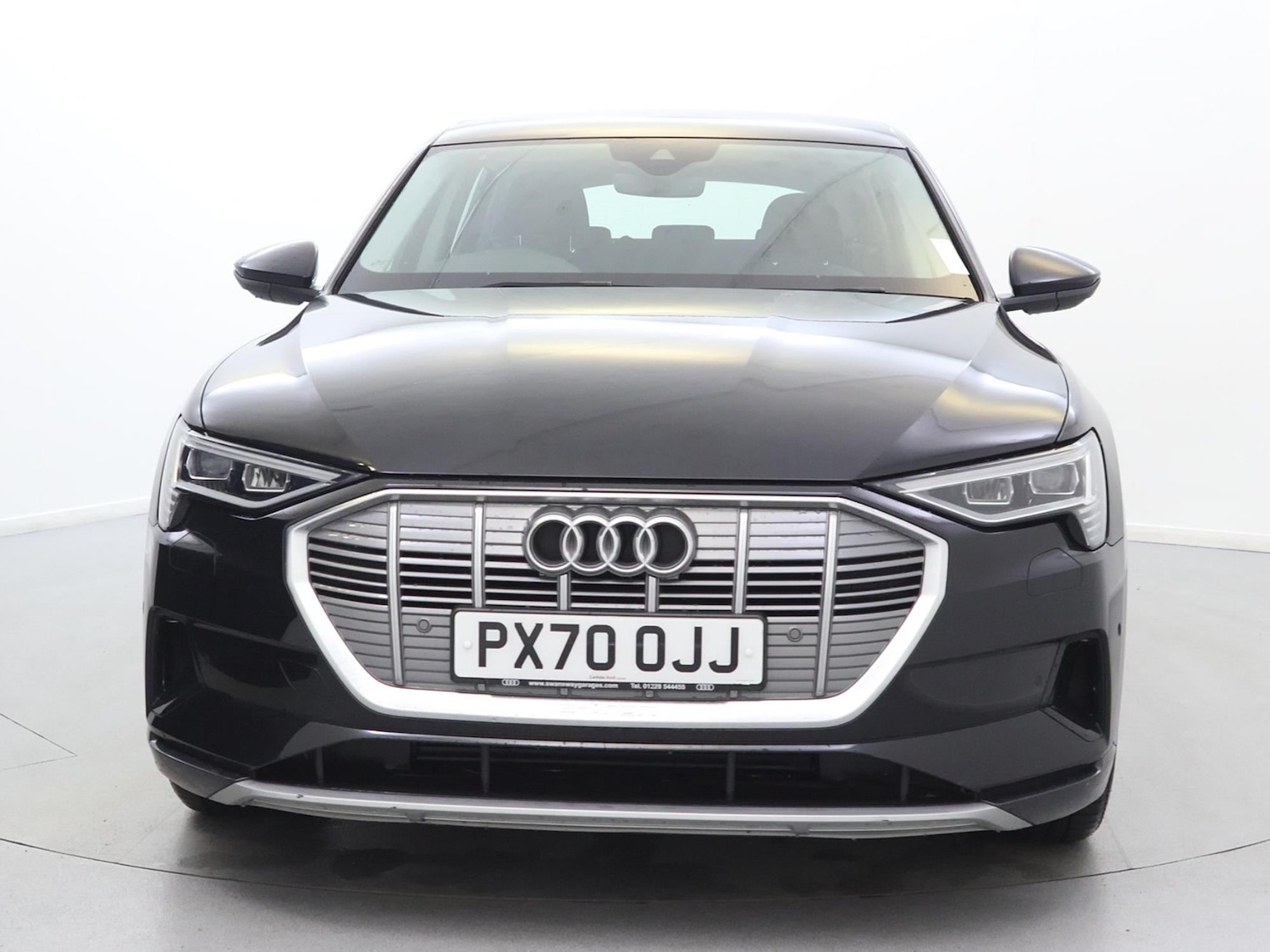 Used Audi e-tron 2020 for sale - 77829364: Photo 2