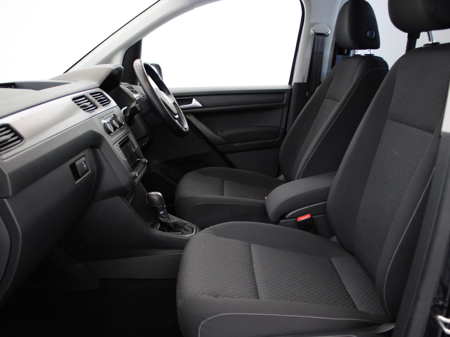 Used Volkswagen Caddy Maxi Life 2020 for sale - 76587973: Photo 11