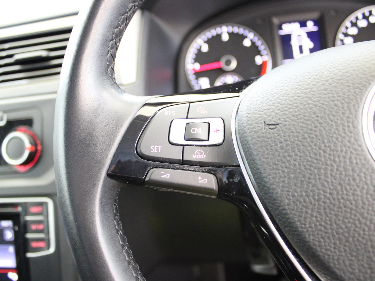 Used Volkswagen Caddy Maxi Life 2020 for sale - 76587973: Photo 31