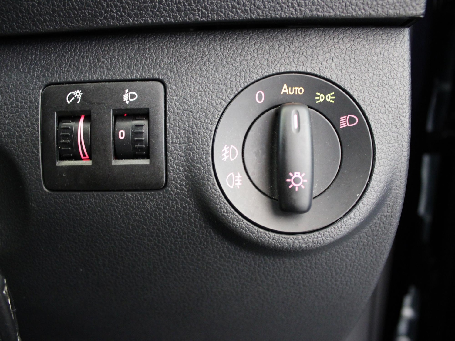 Used Volkswagen Caddy Maxi Life 2020 for sale - 76587973: Photo 35