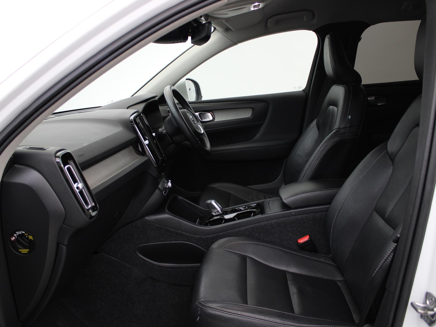 Used Volvo XC40 2020 for sale - 77686984: Photo 11