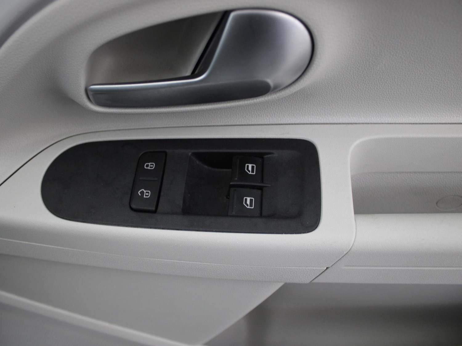 Used Volkswagen up! 2019 for sale - 76243677: Photo 35