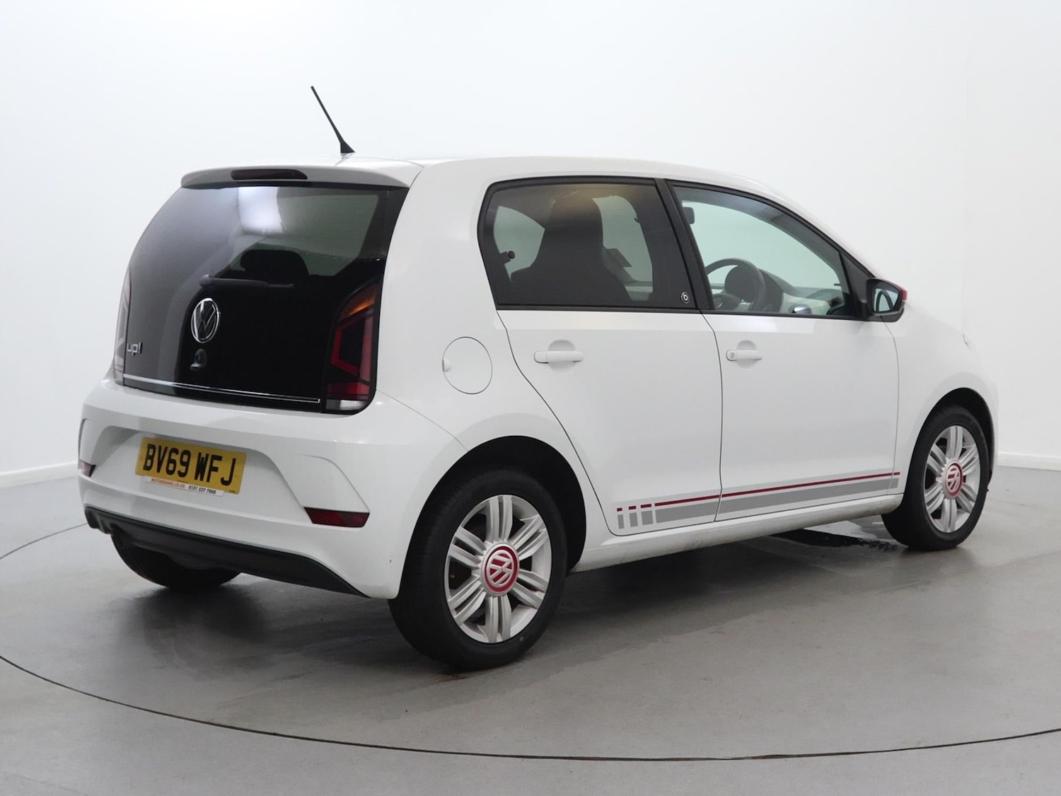 Used Volkswagen up! 2019 for sale - 76243677: Photo 5