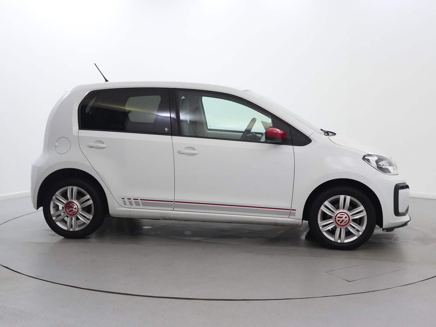 Used Volkswagen up! 2019 for sale - 76243677: Photo 8