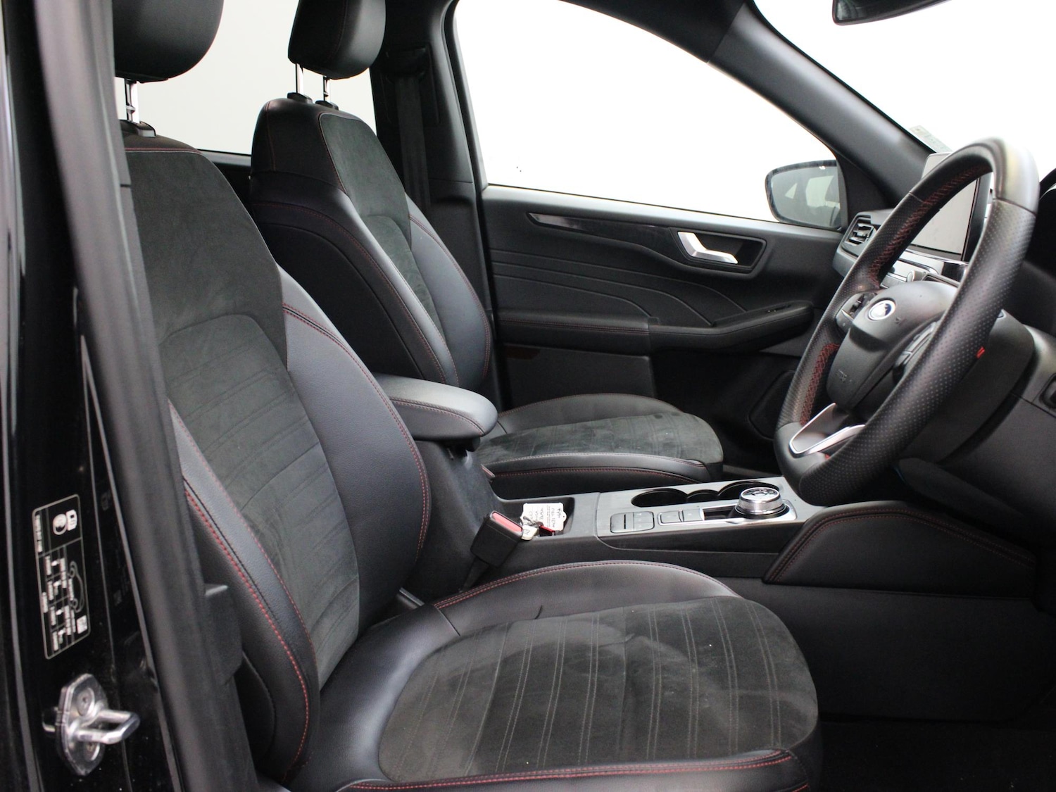 Used Ford Kuga 2022 for sale - 76637015: Photo 9