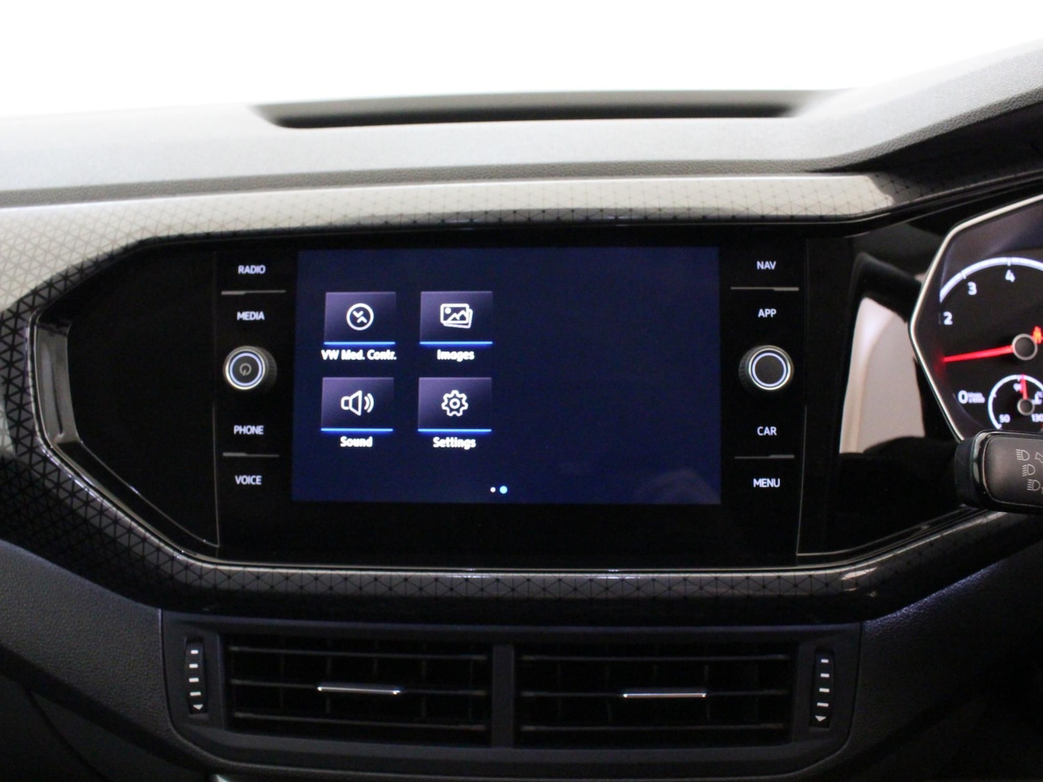 Used Volkswagen T-Cross 2019 for sale - 76968166: Photo 18