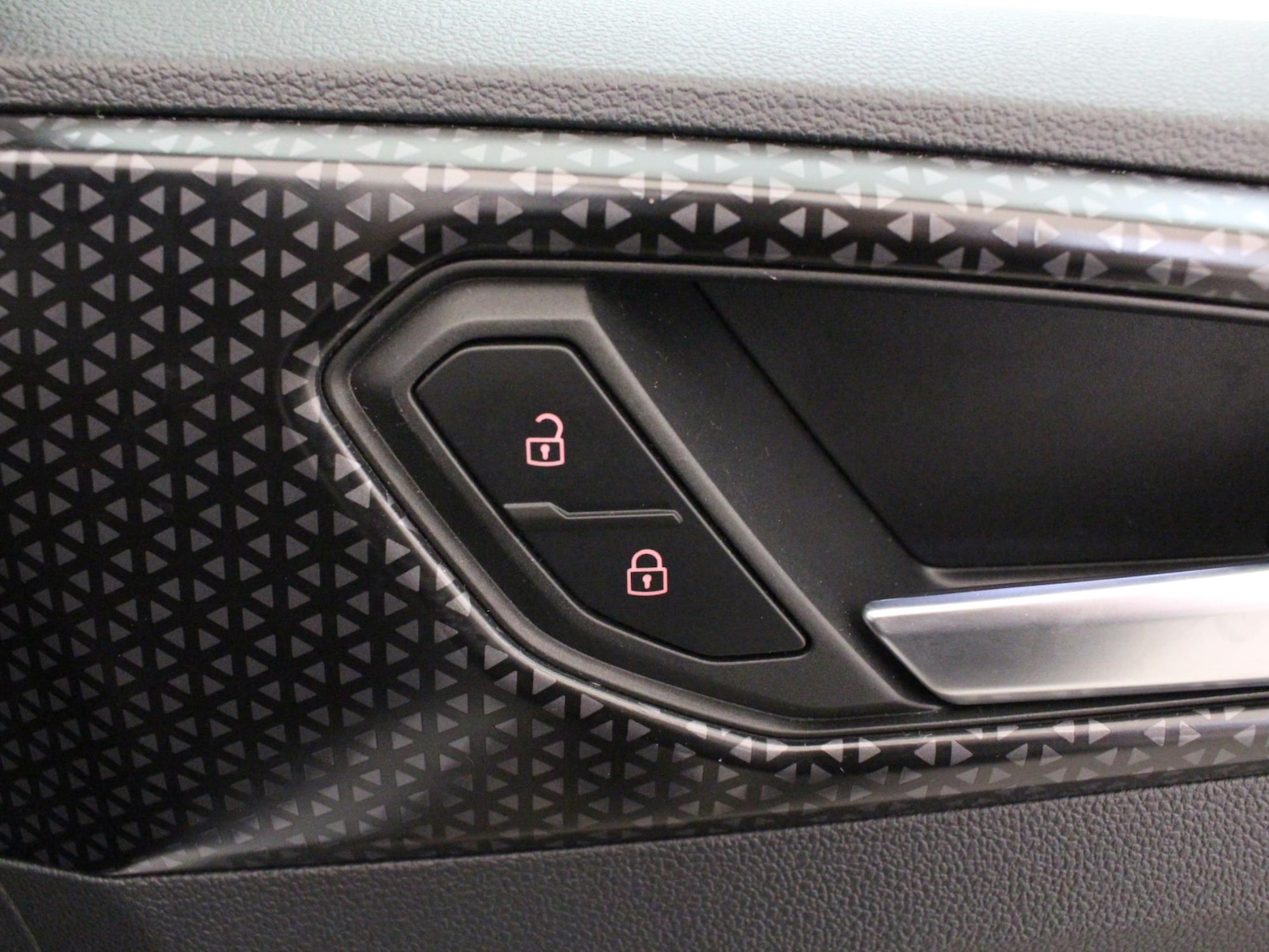 Used Volkswagen T-Cross 2019 for sale - 76968166: Photo 34