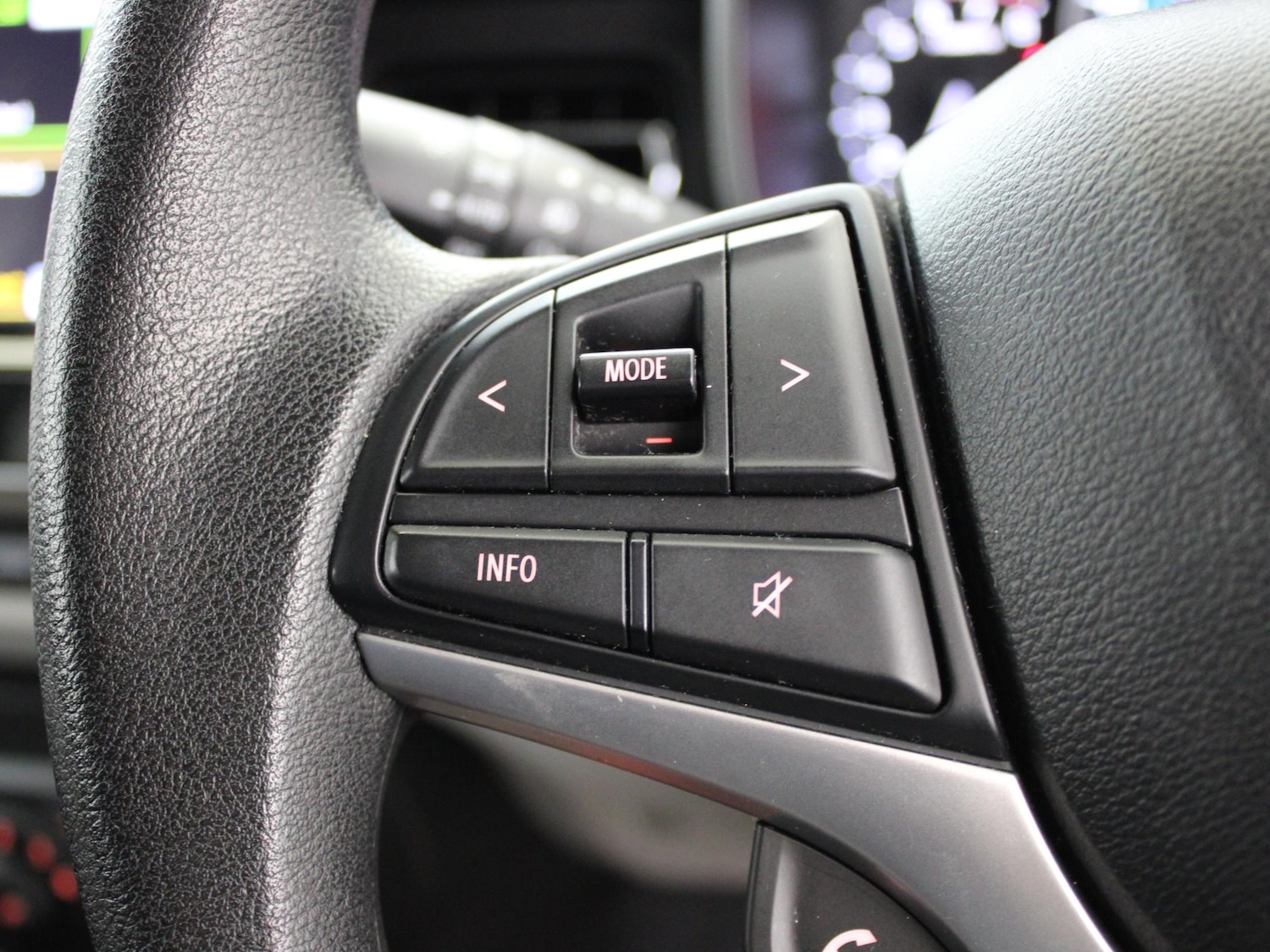 Used Suzuki Ignis 2020 for sale - 77649373: Photo 24