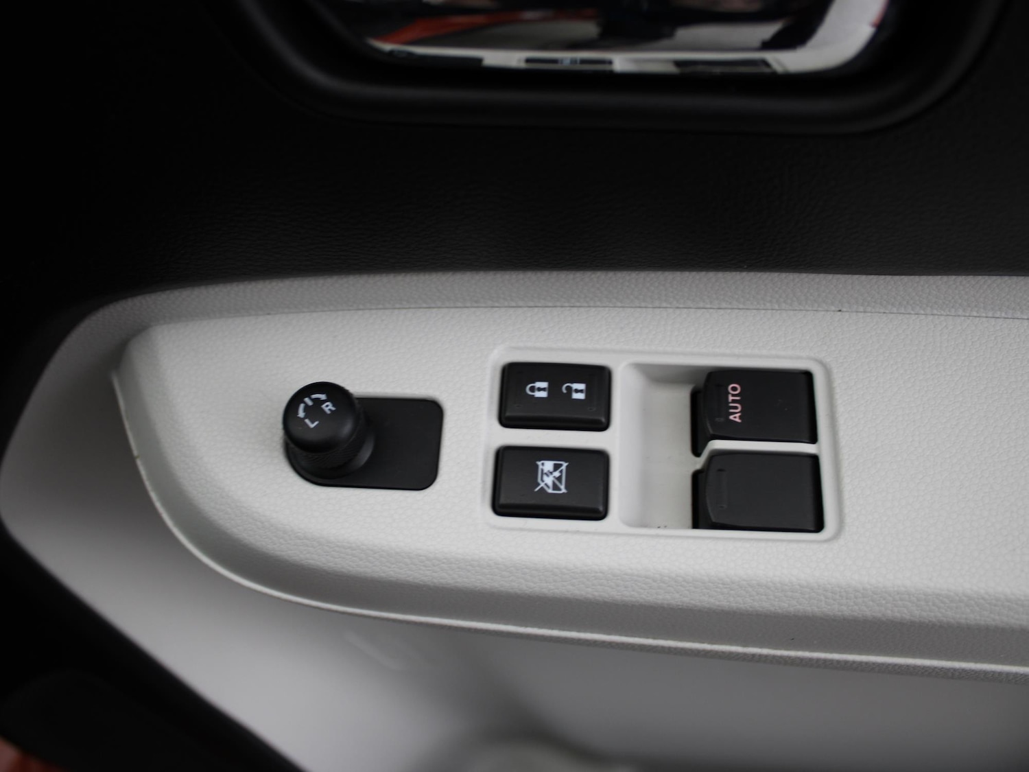 Used Suzuki Ignis 2020 for sale - 77649373: Photo 31