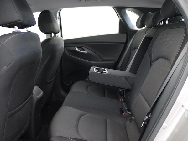 Used Hyundai i30 2018 for sale - 76016363: Photo 12