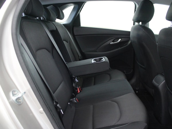 Used Hyundai i30 2018 for sale - 76016363: Photo 13