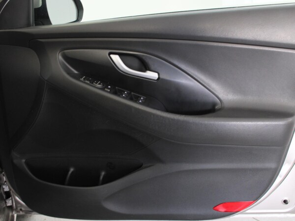 Used Hyundai i30 2018 for sale - 76016363: Photo 23